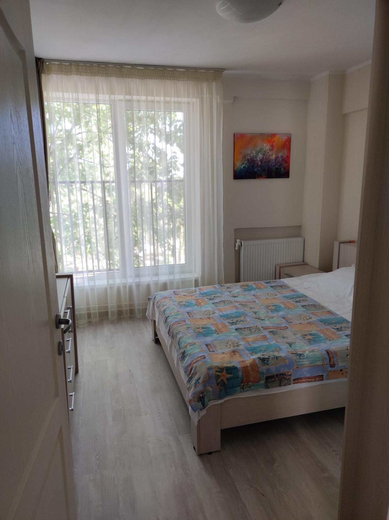 Tomis 99 Apart Constanta Exterior photo